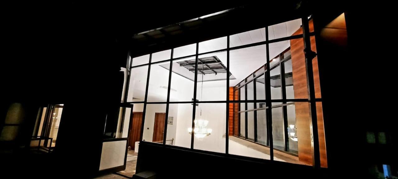 Meeram Ganga, A Heritage Stay By The Ganges At Triveni Ghat Rishikesh Exterior photo