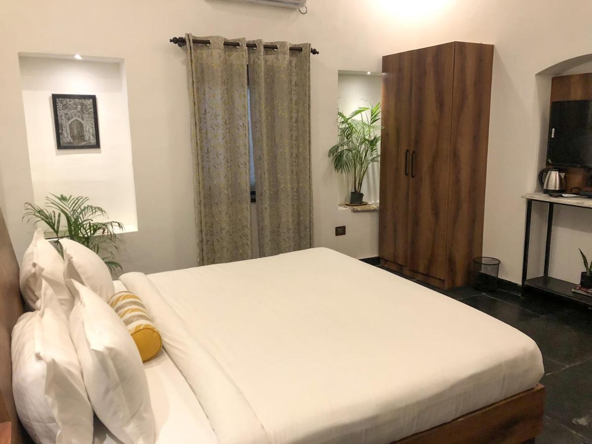 Meeram Ganga, A Heritage Stay By The Ganges At Triveni Ghat Rishikesh Exterior photo