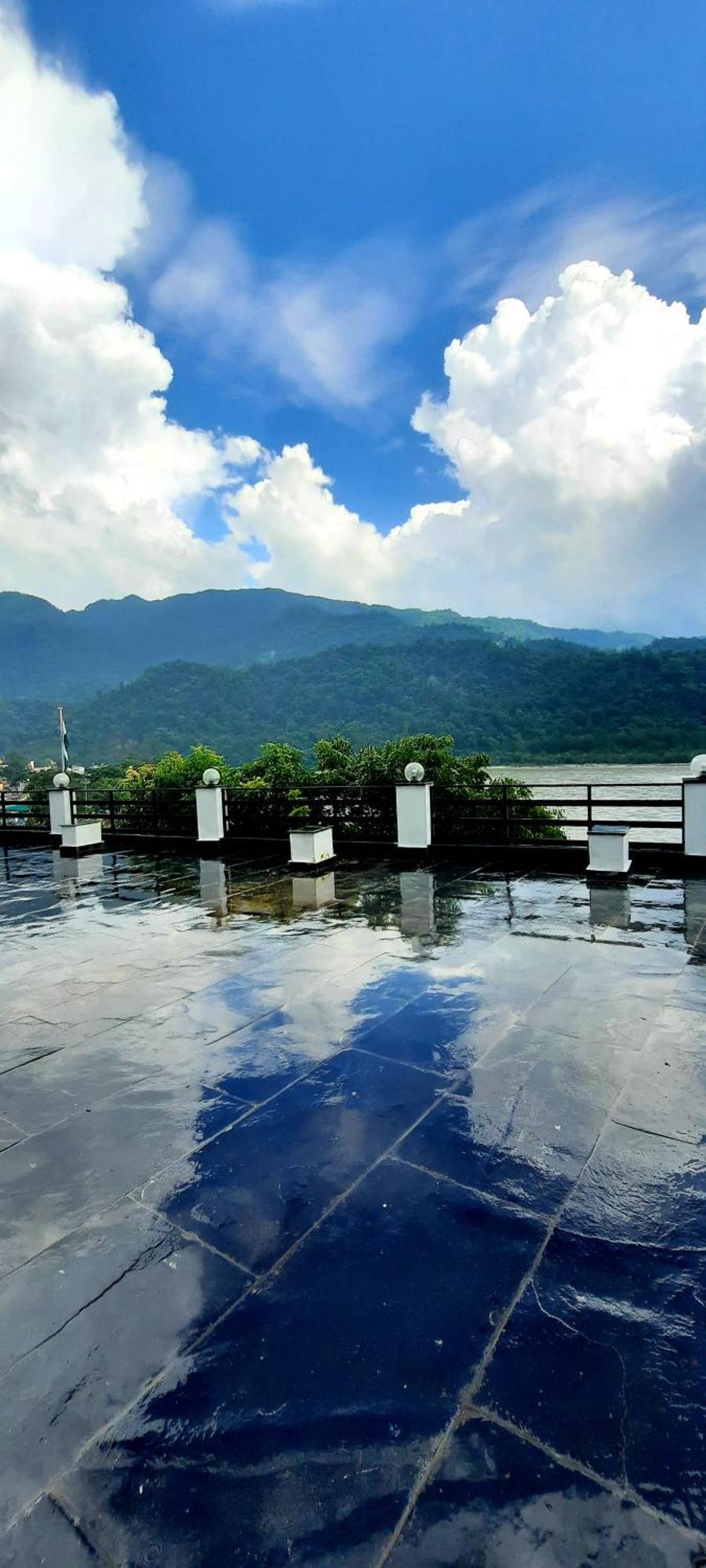 Meeram Ganga, A Heritage Stay By The Ganges At Triveni Ghat Rishikesh Exterior photo