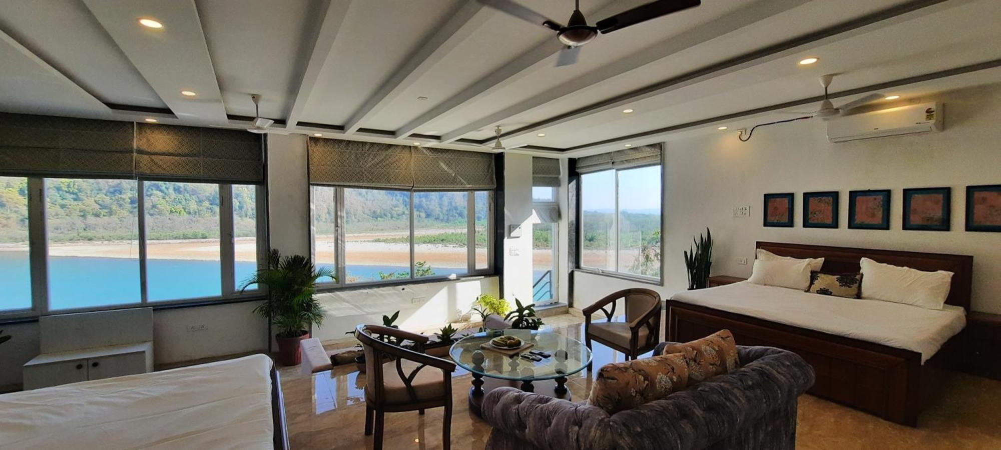 Meeram Ganga, A Heritage Stay By The Ganges At Triveni Ghat Rishikesh Exterior photo